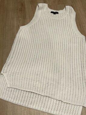 Banana Republic White Knit Sleeveless Tank